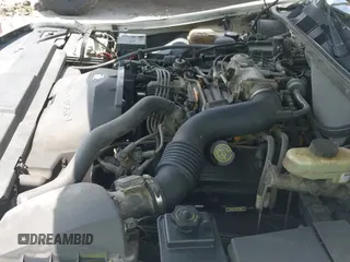 ✅ 1996 Lincoln Town Car Executive • VIN: 1LNLM81W0TY602935 • Lot: 42431429. Listed on IAAI with 98,677 mi. Free auction sales archive from the USA and detailed vehicle history report at DreamBid. Image 19.