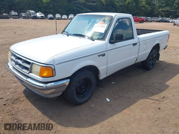 ✅ 1994 Ford Ranger Splash • VIN: 1FTCR10X6RUC89042 • Lot: 43027964. Wystawiony na IAAI z przebiegiem 136 741 mil. Bezpłatny archiwum sprzedaży aukcyjnych z USA i szczegółowy raport historii pojazdu na DreamBid. Zdjęcie 2.