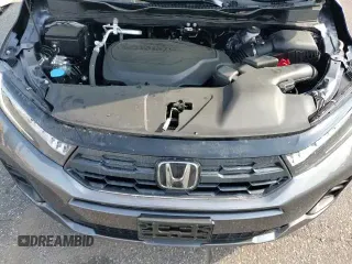 ✅ 2025 Honda Odyssey EX-L • VIN: 5FNRL6H69SB063712 • Lot: 84722405. Listed on Copart with 7,551 mi. Free auction sales archive from the USA and detailed vehicle history report at DreamBid. Image 15.