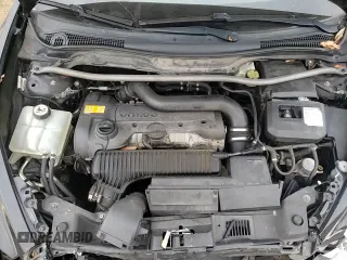 ✅ 2012 Volvo C30 • VIN: YV1672MK6C2281155 • Lot: 82661434. Listed on Copart with 206,312 mi. Free auction sales archive from the USA and detailed vehicle history report at DreamBid. Image 15.