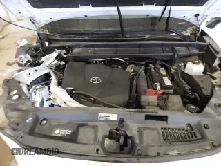 ✅ 2021 Toyota Highlander Platinum • VIN: 5TDFZRBH2MS095073 • Lot: 86665125. Listed on Copart with 98,963 mi. Free auction sales archive from the USA and detailed vehicle history report at DreamBid. Image 15.