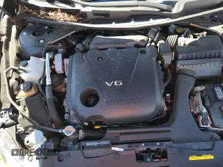 ✅ 2017 Nissan Maxima SL • VIN: 1N4AA6AP0HC421913 • Lot: 87433695. Listed on Copart with 42,806 mi. Free auction sales archive from the USA and detailed vehicle history report at DreamBid. Image 13.