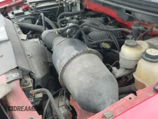 ✅ 2008 Ford F-150 XL • VIN: 1FTRF12278KE26651 • Lot: 43102942. Wystawiony na IAAI z przebiegiem 157 640 mil. Bezpłatny archiwum sprzedaży aukcyjnych z USA i szczegółowy raport historii pojazdu na DreamBid. Zdjęcie 14.