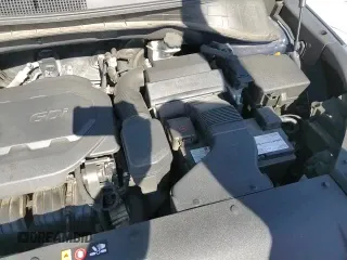 ✅ 2020 Kia Sorento LX • VIN: 5XYPG4A33LG697348 • Лот: 92390955. Опубликован ранее на Copart с пробегом 118 321 миль. Бесплатный доступ к архиву аукционных продаж из США и подробный отчёт об истории автомобиля на DreamBid. Изображение 17.