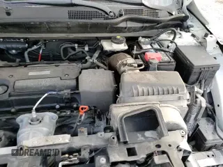 ✅ 2018 Honda CR-V LX • VIN: 2HKRW5H36JH420934 • Lot: 92755795. Wystawiony na Copart z przebiegiem 73 561 mil. Bezpłatny archiwum sprzedaży aukcyjnych z USA i szczegółowy raport historii pojazdu na DreamBid. Zdjęcie 13.