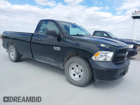 ✅ 2017 Ram 1500 Tradesman • VIN: 3C6JR6DG3HG706642 • Лот: 45094704. Опубліковано раніше на IAAI з пробігом 34 538 миль. Безкоштовний доступ до архіву аукціонних продажів зі США та докладний звіт про історію автомобіля на DreamBid. Зображення 1.