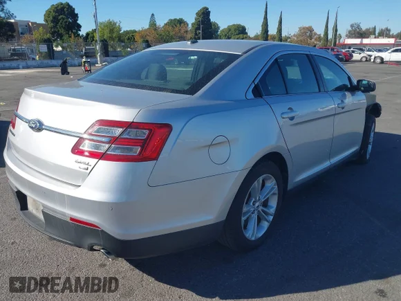 ✅ 2018 Ford Taurus SEL • VIN: 1FAHP2H83JG132222 • Lot: 43410408. Listed on IAAI with 101,075 mi. Free auction sales archive from the USA and detailed vehicle history report at DreamBid. Image 4.