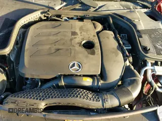 ✅ 2019 Mercedes-Benz C 300 • VIN: WDDWJ8DB6KF803628 • Lot: 41541737. Wystawiony na IAAI z przebiegiem 90 239 mil. Bezpłatny archiwum sprzedaży aukcyjnych z USA i szczegółowy raport historii pojazdu na DreamBid. Zdjęcie 20.