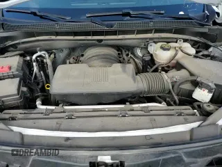 ✅ 2023 Chevrolet Suburban Premier • VIN: 1GNSCFKD7PR462118 • Lot: 81268045. Wystawiony na Copart z przebiegiem 62 560 mil. Bezpłatny archiwum sprzedaży aukcyjnych z USA i szczegółowy raport historii pojazdu na DreamBid. Zdjęcie 14.