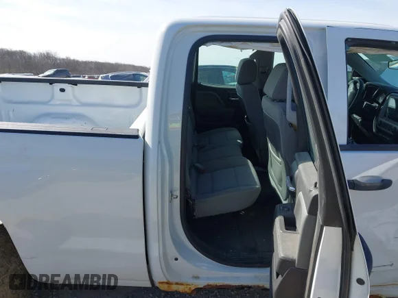 ✅ 2014 Chevrolet Silverado 1500 Work Truck • VIN: 1GCVKPEC4EZ399526 • Lot: 44605695. Wystawiony na IAAI z przebiegiem 199 342 mil. Bezpłatny archiwum sprzedaży aukcyjnych z USA i szczegółowy raport historii pojazdu na DreamBid. Zdjęcie 8.