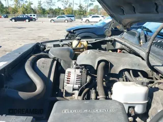 ✅ 2001 Chevrolet Silverado 1500 LS • VIN: 2GCEK19T811345222 • Лот: 43707105. Опубликован ранее на IAAI с пробегом 243 397 миль. Бесплатный доступ к архиву аукционных продаж из США и подробный отчёт об истории автомобиля на DreamBid. Изображение 19.