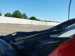 ✅ 2021 Toyota C-HR XLE • VIN: NMTKHMBX6MR131647 • Lot: 43533304. Wystawiony na IAAI z przebiegiem 73 173 mil. Bezpłatny archiwum sprzedaży aukcyjnych z USA i szczegółowy raport historii pojazdu na DreamBid. Zdjęcie 20.