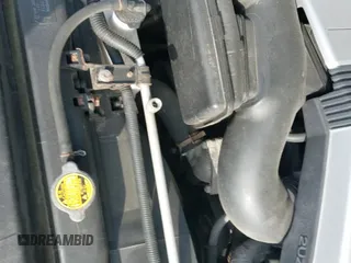 ✅ 2007 Lexus LX 470 • VIN: JTJHT00W674029596 • Lot: 41904382. Wystawiony na IAAI z przebiegiem 233 640 mil. Bezpłatny archiwum sprzedaży aukcyjnych z USA i szczegółowy raport historii pojazdu na DreamBid. Zdjęcie 19.