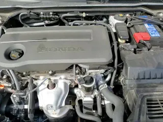 ✅ 2025 Honda Civic LX • VIN: 2HGFE2F25SH534000 • Lot: 84724105. Listed on Copart with 31,799 mi. Free auction sales archive from the USA and detailed vehicle history report at DreamBid. Image 13.