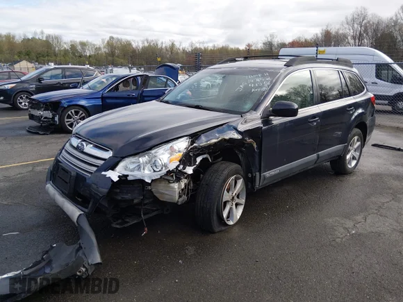 ✅ 2013 Subaru Outback Limited • VIN: 4S4BRBKC4D3304062 • Lot: 44838388. Wystawiony na IAAI z przebiegiem 208 472 mil. Bezpłatny archiwum sprzedaży aukcyjnych z USA i szczegółowy raport historii pojazdu na DreamBid. Zdjęcie 2.