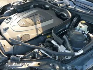 ✅ 2010 Mercedes-Benz E 550 Luxury • VIN: WDDHF9AB4AA207739 • Лот: 41343070. Опубликован ранее на IAAI с пробегом 71 390 миль. Бесплатный доступ к архиву аукционных продаж из США и подробный отчёт об истории автомобиля на DreamBid. Изображение 19.