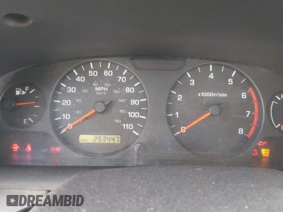✅ 2001 Nissan Xterra SE • VIN: 5N1ED28T71C563904 • Lot: 44949252. Wystawiony na IAAI z przebiegiem 253 447 mil. Bezpłatny archiwum sprzedaży aukcyjnych z USA i szczegółowy raport historii pojazdu na DreamBid. Zdjęcie 7.