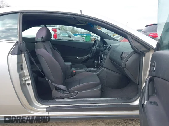✅ 2007 Pontiac G6 GT • VIN: 1G2ZH35N474168429 • Lot: 44506329. Wystawiony na IAAI z przebiegiem 158 894 mil. Bezpłatny archiwum sprzedaży aukcyjnych z USA i szczegółowy raport historii pojazdu na DreamBid. Zdjęcie 5.