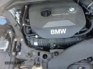 ✅ 2018 BMW X1 sDrive28i • VIN: WBXHU7C37J5L08893 • Lot: 90816295. Wystawiony na Copart z przebiegiem 37 848 mil. Bezpłatny archiwum sprzedaży aukcyjnych z USA i szczegółowy raport historii pojazdu na DreamBid. Zdjęcie 16.