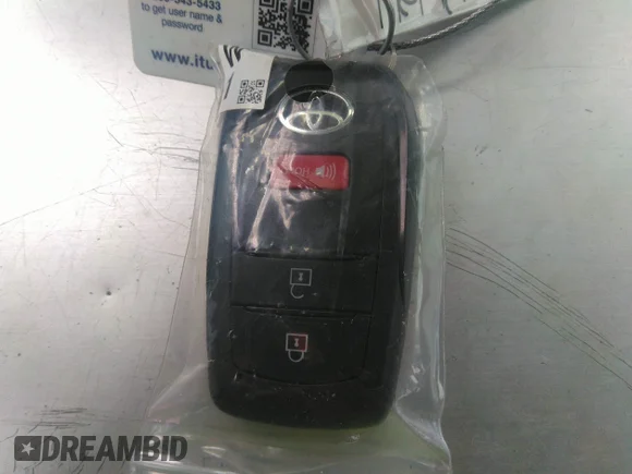✅ 2023 Toyota Corolla Cross LE • VIN: 7MUBAAAG7PV037843 • Lot: 37139872. Wystawiony na IAAI z przebiegiem 2 897 mil. Bezpłatny archiwum sprzedaży aukcyjnych z USA i szczegółowy raport historii pojazdu na DreamBid. Zdjęcie 11.