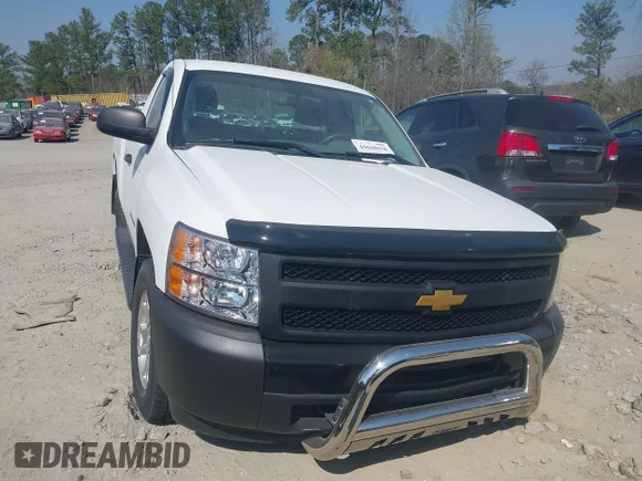 ✅ 2011 Chevrolet Silverado 1500 Work Truck • VIN: 1GCNCPEX4BZ232501 • Лот: 44648658. Опубліковано раніше на IAAI з пробігом 81 896 миль. Безкоштовний доступ до архіву аукціонних продажів зі США та докладний звіт про історію автомобіля на DreamBid. Зображення 1.