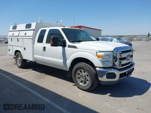 ✅ 2011 Ford F-350 • VIN: 1FD7X3E68BEC03194 • Лот: 45064051. Опубліковано раніше на IAAI з пробігом 257 747 миль. Безкоштовний доступ до архіву аукціонних продажів зі США та докладний звіт про історію автомобіля на DreamBid. Зображення 1.