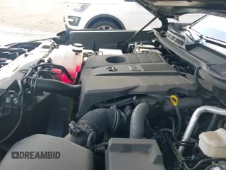 ✅ 2024 Toyota Tundra SR5 • VIN: 5TFLA5DB6RX175621 • Лот: 43494014. Опубликован ранее на IAAI с пробегом 18 852 миль. Бесплатный доступ к архиву аукционных продаж из США и подробный отчёт об истории автомобиля на DreamBid. Изображение 20.