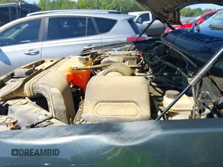 ✅ 2018 Ford F-150 XL • VIN: 1FTEW1E55JKD64189 • Lot: 43031046. Wystawiony na IAAI z przebiegiem 148 812 mil. Bezpłatny archiwum sprzedaży aukcyjnych z USA i szczegółowy raport historii pojazdu na DreamBid. Zdjęcie 19.