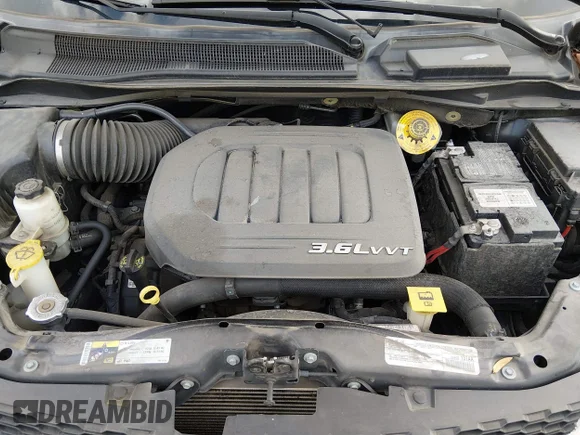 ✅ 2018 Dodge Grand Caravan SE Plus • VIN: 2C4RDGBG3JR296203 • Lot: 44951623. Wystawiony na IAAI z przebiegiem 164 621 mil. Bezpłatny archiwum sprzedaży aukcyjnych z USA i szczegółowy raport historii pojazdu na DreamBid. Zdjęcie 10.