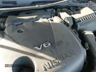 ✅ 2019 Nissan Maxima SL • VIN: 1N4AA6AV8KC375592 • Lot: 41140109. Listed on IAAI with 74,088 mi. Free auction sales archive from the USA and detailed vehicle history report at DreamBid. Image 20.