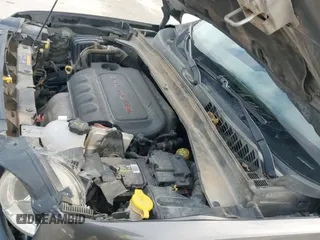 ✅ 2017 Jeep Renegade Altitude • VIN: ZACCJABB7HPE88450 • Лот: 41785466. Опубликован ранее на IAAI с пробегом 119 370 миль. Бесплатный доступ к архиву аукционных продаж из США и подробный отчёт об истории автомобиля на DreamBid. Изображение 19.