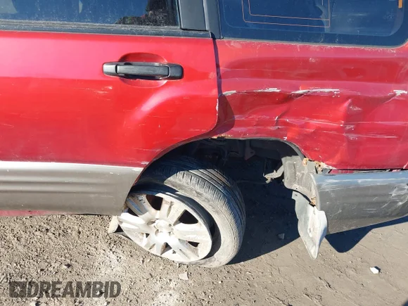 ✅ 2002 Subaru Forester S • VIN: JF1SF65552H737641 • Лот: 44019216. Опубліковано раніше на IAAI з пробігом 272 859 миль. Безкоштовний доступ до архіву аукціонних продажів зі США та докладний звіт про історію автомобіля на DreamBid. Зображення 6.