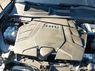 ✅ 2019 Audi Q8 Prestige • VIN: WA1CVBF19KD034955 • Лот: 43527046. Опубликован ранее на IAAI с пробегом 81 823 миль. Бесплатный доступ к архиву аукционных продаж из США и подробный отчёт об истории автомобиля на DreamBid. Изображение 20.