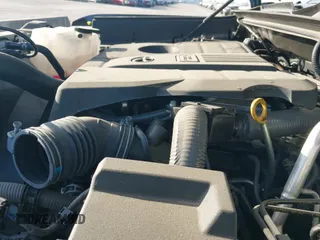 ✅ 2024 Toyota Tundra SR5 • VIN: 5TFLA5AB6RX037632 • Lot: 42870212. Wystawiony na IAAI z przebiegiem 16 705 mil. Bezpłatny archiwum sprzedaży aukcyjnych z USA i szczegółowy raport historii pojazdu na DreamBid. Zdjęcie 19.