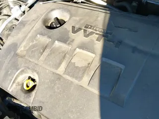 ✅ 2019 Toyota Corolla LE • VIN: 2T1BURHE0KC210186 • Лот: 43428064. Опубликован ранее на IAAI с пробегом 79 911 миль. Бесплатный доступ к архиву аукционных продаж из США и подробный отчёт об истории автомобиля на DreamBid. Изображение 25.