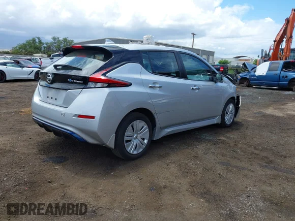 ✅ 2021 Nissan LEAF S • VIN: 1N4AZ1BV1MC554277 • Lot: 42152542. Wystawiony na IAAI z przebiegiem 14 539 mil. Bezpłatny archiwum sprzedaży aukcyjnych z USA i szczegółowy raport historii pojazdu na DreamBid. Zdjęcie 4.