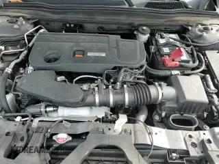 ✅ 2018 Honda Accord Touring • VIN: 1HGCV2F94JA021172 • Lot: 87010235. Listed on Copart with 101,288 mi. Free auction sales archive from the USA and detailed vehicle history report at DreamBid. Image 13.