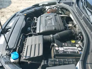 ✅ 2019 Volkswagen Jetta S • VIN: 3VW5T7BU5KM218079 • Лот: 42747025. Опубликован ранее на IAAI с пробегом 121 191 миль. Бесплатный доступ к архиву аукционных продаж из США и подробный отчёт об истории автомобиля на DreamBid. Изображение 18.