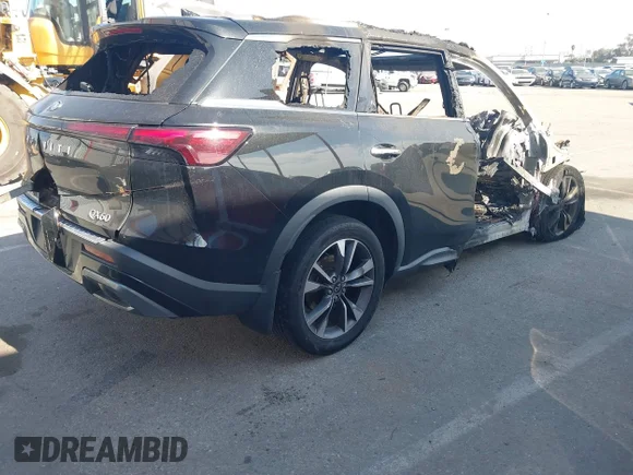 ✅ 2022 Infiniti QX60 Luxe • VIN: 5N1DL1FR1NC340196 • Lot: 43550682. Wystawiony na IAAI z przebiegiem Nie podano. Bezpłatny archiwum sprzedaży aukcyjnych z USA i szczegółowy raport historii pojazdu na DreamBid. Zdjęcie 4.