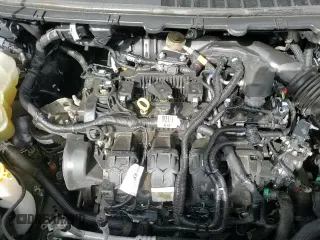 ✅ 2019 Ford Edge SE • VIN: 2FMPK3G9XKBC50602 • Lot: 84783195. Listed on Copart with 104,028 mi. Free auction sales archive from the USA and detailed vehicle history report at DreamBid. Image 14.