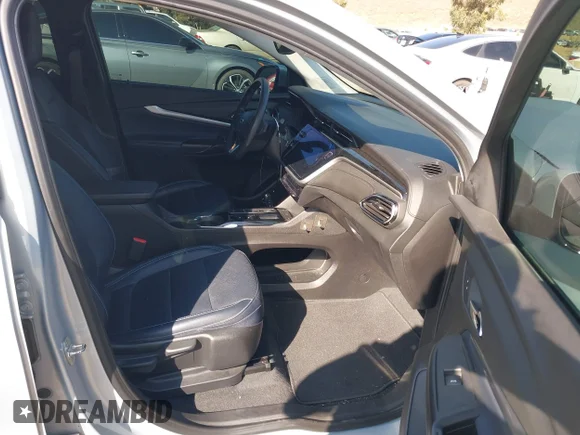 ✅ 2023 Chevrolet Bolt EUV LT • VIN: 1G1FY6S00P4191482 • Lot: 43311309. Wystawiony na IAAI z przebiegiem 28 211 mil. Bezpłatny archiwum sprzedaży aukcyjnych z USA i szczegółowy raport historii pojazdu na DreamBid. Zdjęcie 5.