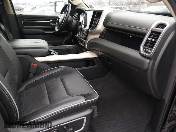 ✅ 2021 Ram 1500 Laramie • VIN: 1C6SRFJT1MN639322 • Лот: 44525403. Опубліковано раніше на IAAI з пробігом 115 439 миль. Безкоштовний доступ до архіву аукціонних продажів зі США та докладний звіт про історію автомобіля на DreamBid. Зображення 5.