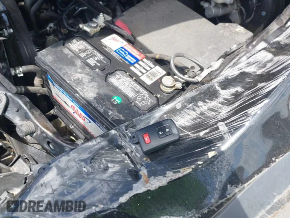✅ 2022 Toyota Tacoma SR5 • VIN: 3TMAZ5CN6NM179731 • Lot: 45205734. Wystawiony na IAAI z przebiegiem 42 410 mil. Bezpłatny archiwum sprzedaży aukcyjnych z USA i szczegółowy raport historii pojazdu na DreamBid. Zdjęcie 11.