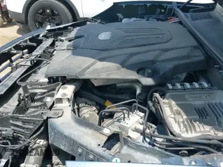 ✅ 2019 Porsche Cayenne • VIN: WP1AA2AY1KDA15618 • Lot: 42654282. Listed on IAAI with 78,980 mi. Free auction sales archive from the USA and detailed vehicle history report at DreamBid. Image 19.