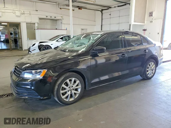✅ 2015 Volkswagen Jetta SE • VIN: 3VWD17AJ2FM353082 • Lot: 59922486. Wystawiony na Copart z przebiegiem 152 466 mil. Bezpłatny archiwum sprzedaży aukcyjnych z USA i szczegółowy raport historii pojazdu na DreamBid. Zdjęcie 1.