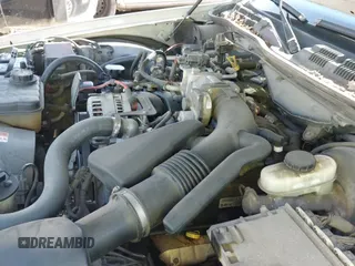 ✅ 2005 Mercury Grand Marquis GS • VIN: 2MEFM74W55X639469 • Lot: 43531465. Wystawiony na IAAI z przebiegiem 312 951 mil. Bezpłatny archiwum sprzedaży aukcyjnych z USA i szczegółowy raport historii pojazdu na DreamBid. Zdjęcie 13.