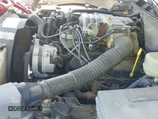 ✅ 1990 Lincoln Town Car • VIN: 1LNLM82F2LY744198 • Lot: 42856176. Listed on IAAI with 235,171 mi. Free auction sales archive from the USA and detailed vehicle history report at DreamBid. Image 12.