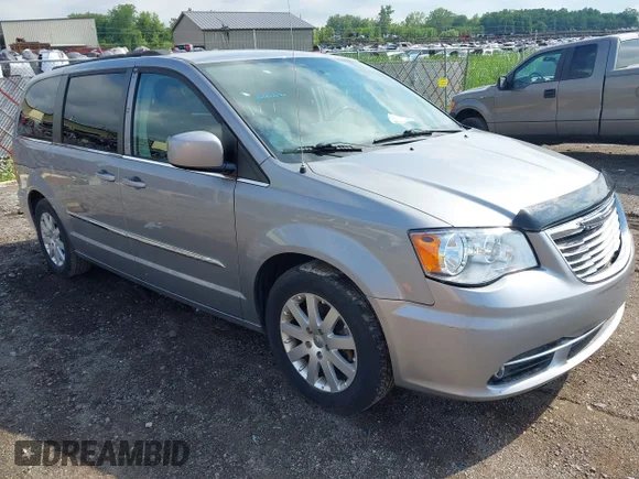 ✅ 2014 Chrysler Town & Country Touring • VIN: 2C4RC1BG4ER159759 • Lot: 45468448. Listed on IAAI with 221,740 mi. Free auction sales archive from the USA and detailed vehicle history report at DreamBid. Image 1.