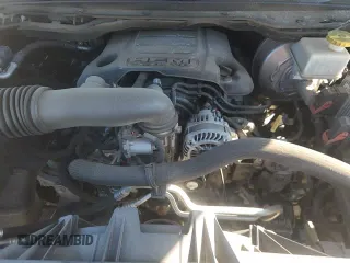 ✅ 2019 Ram 1500 Laramie • VIN: 1C6SRFJT0KN520688 • Lot: 70662215. Wystawiony na Copart z przebiegiem 94 721 mil. Bezpłatny archiwum sprzedaży aukcyjnych z USA i szczegółowy raport historii pojazdu na DreamBid. Zdjęcie 16.