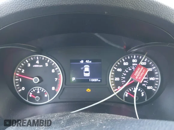 ✅ 2019 Kia Optima S • VIN: 5XXGT4L33KG340036 • Lot: 43308048. Listed on IAAI with 113,037 mi. Free auction sales archive from the USA and detailed vehicle history report at DreamBid. Image 7.